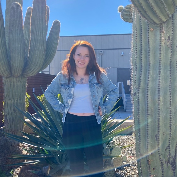 Meet your Posher, Mackenzie edithnichole - Picture 2 of 2